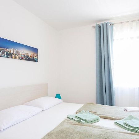 Apartments Dora Makarska Extérieur photo