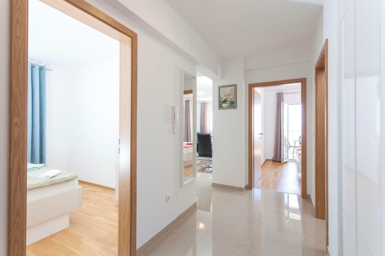 Apartments Dora Makarska Extérieur photo