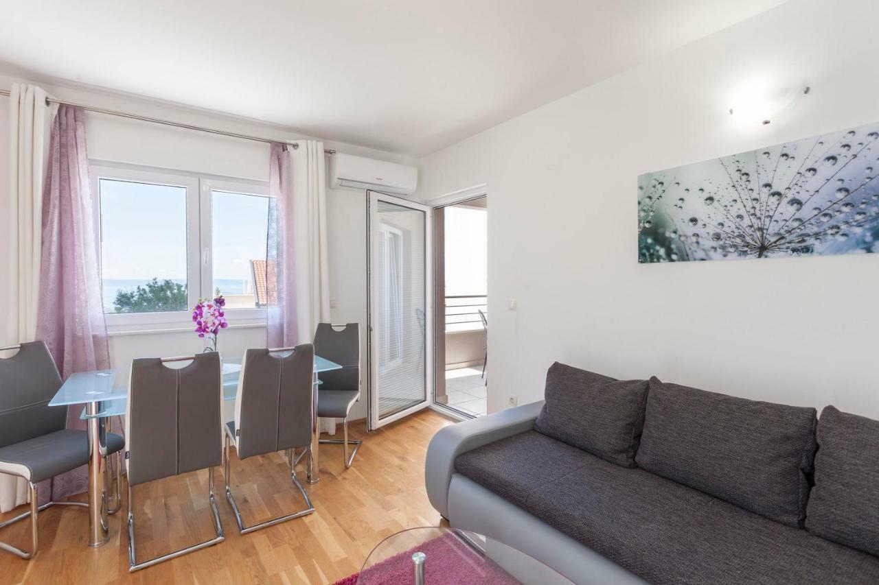 Apartments Dora Makarska Extérieur photo